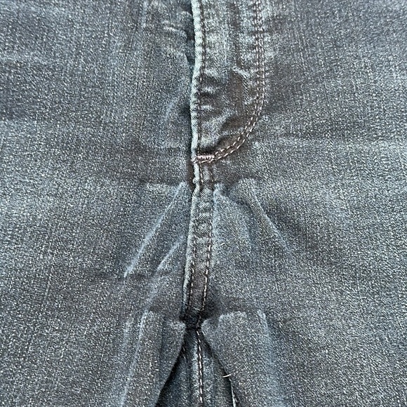 AG Adriano Goldschmied the Middi Midrise Legging size 30 R - Picture 10 of 11